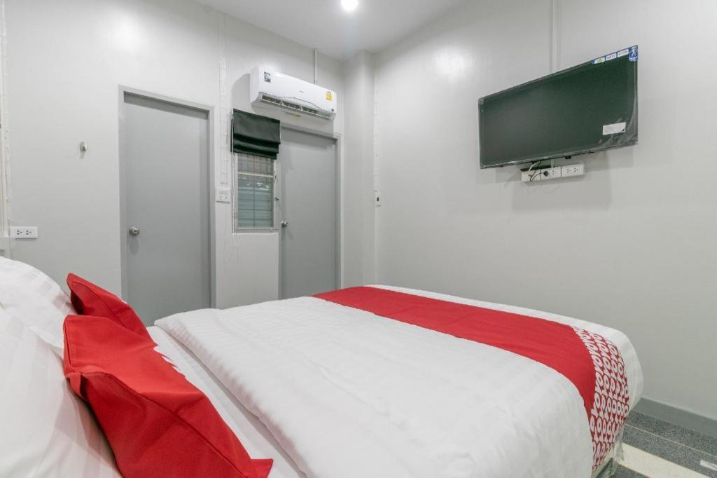 Oyo 818 Suksomboon Bangkok
