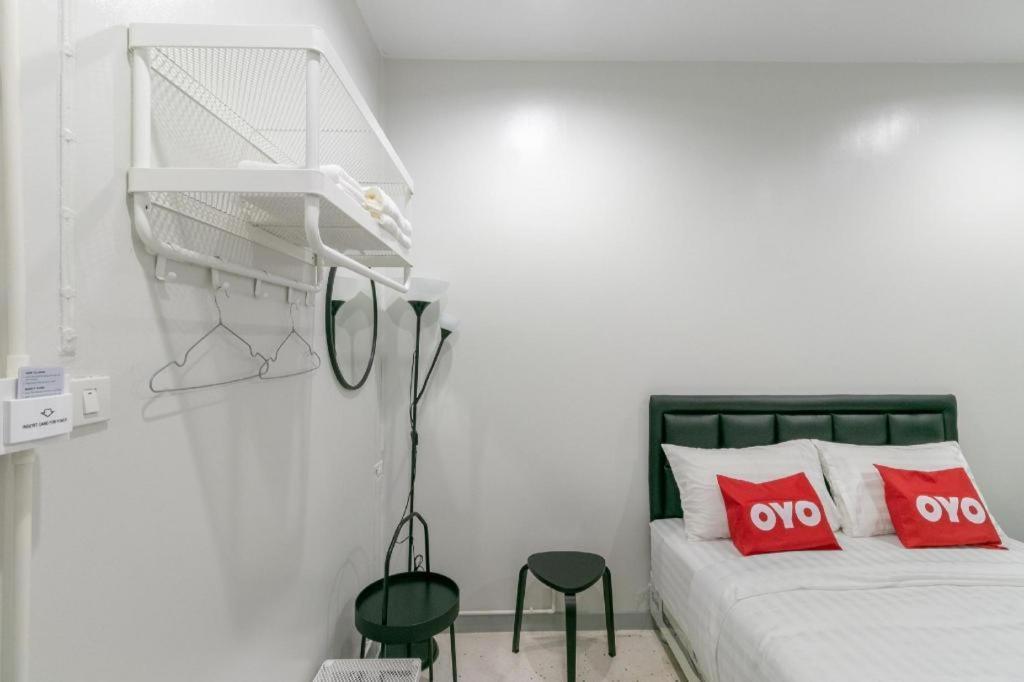 Oyo 818 Suksomboon Hotel Bangkok
