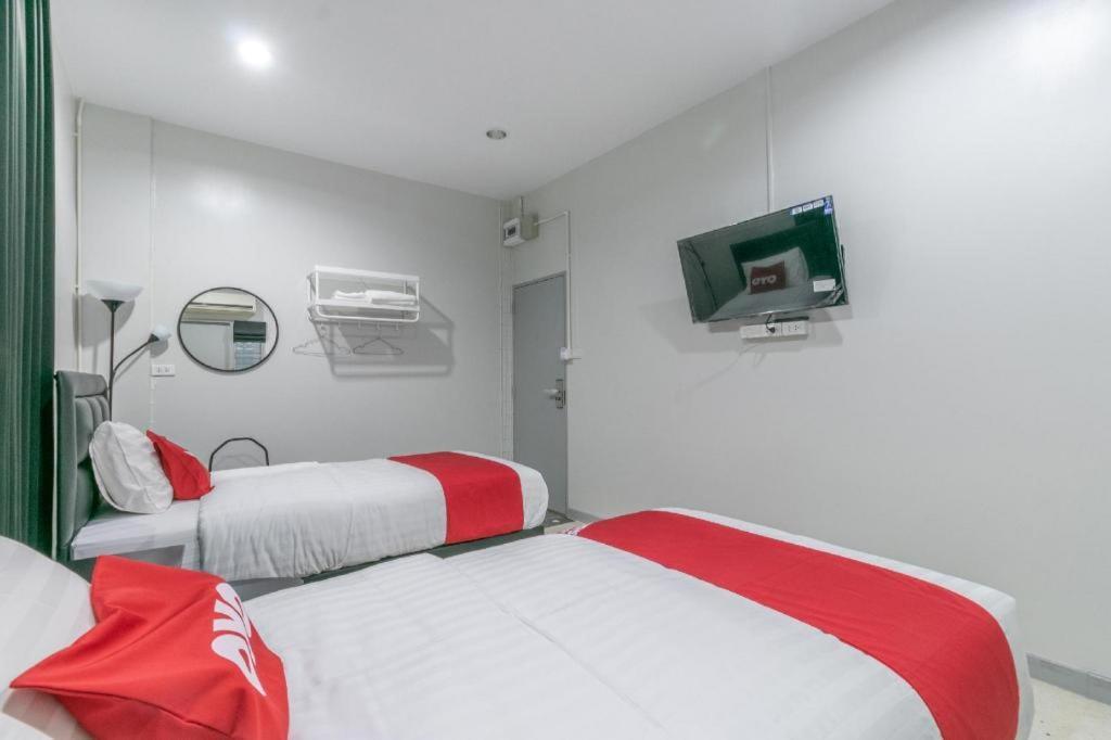 Hotel Oyo 818 Suksomboon